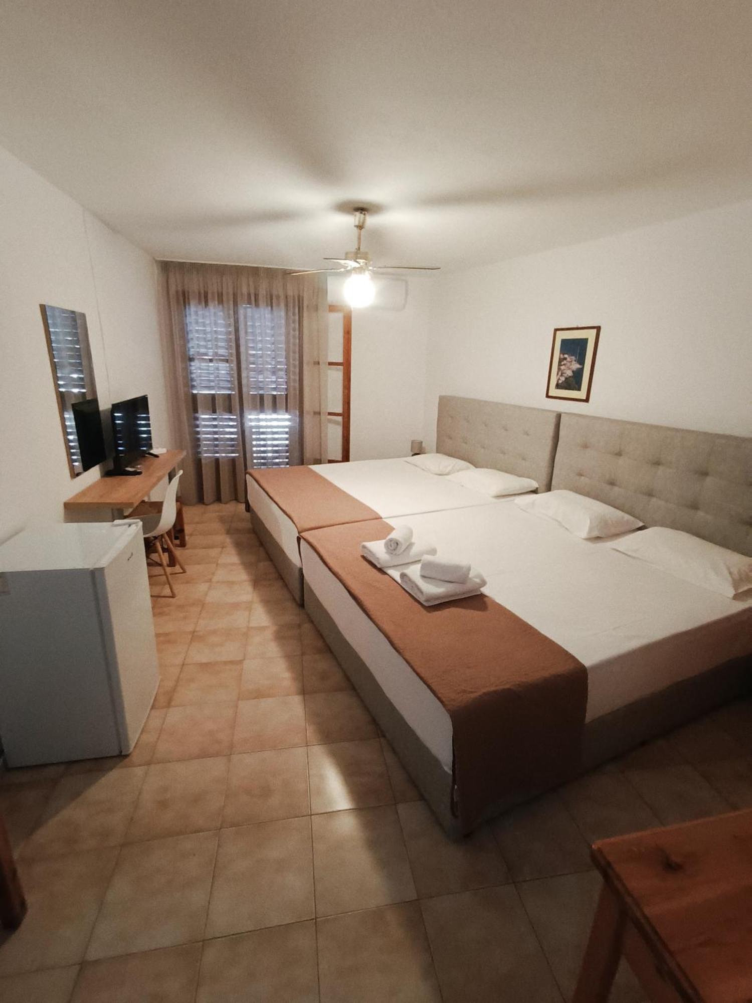 Gasthof Eliza Skiathos-Stadt